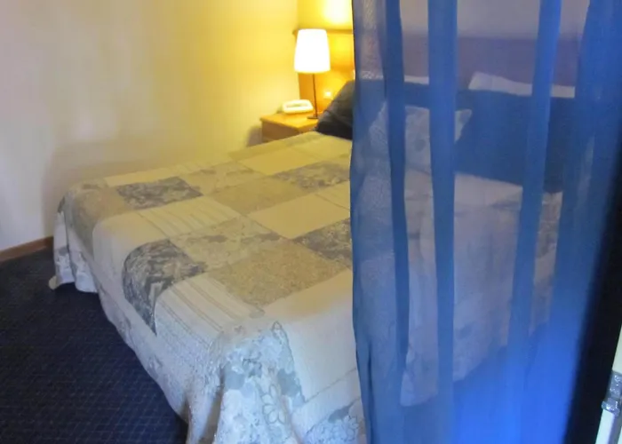 Marina 3* Torri Del Benaco