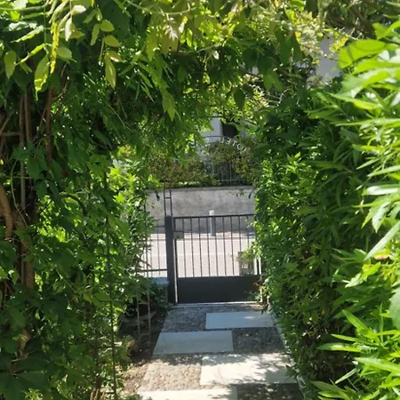 Marina 3* Torri Del Benaco