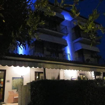 玛莉娜酒店 酒店 托里德尔贝纳科