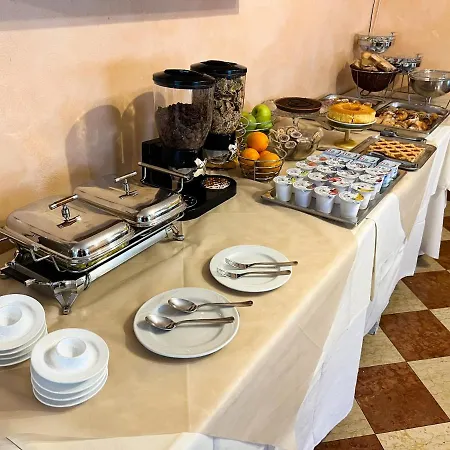 Hotel Marina 3*