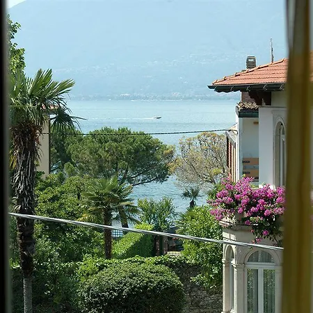 Marina Torri Del Benaco
