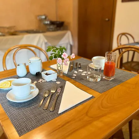 Marina Torri Del Benaco